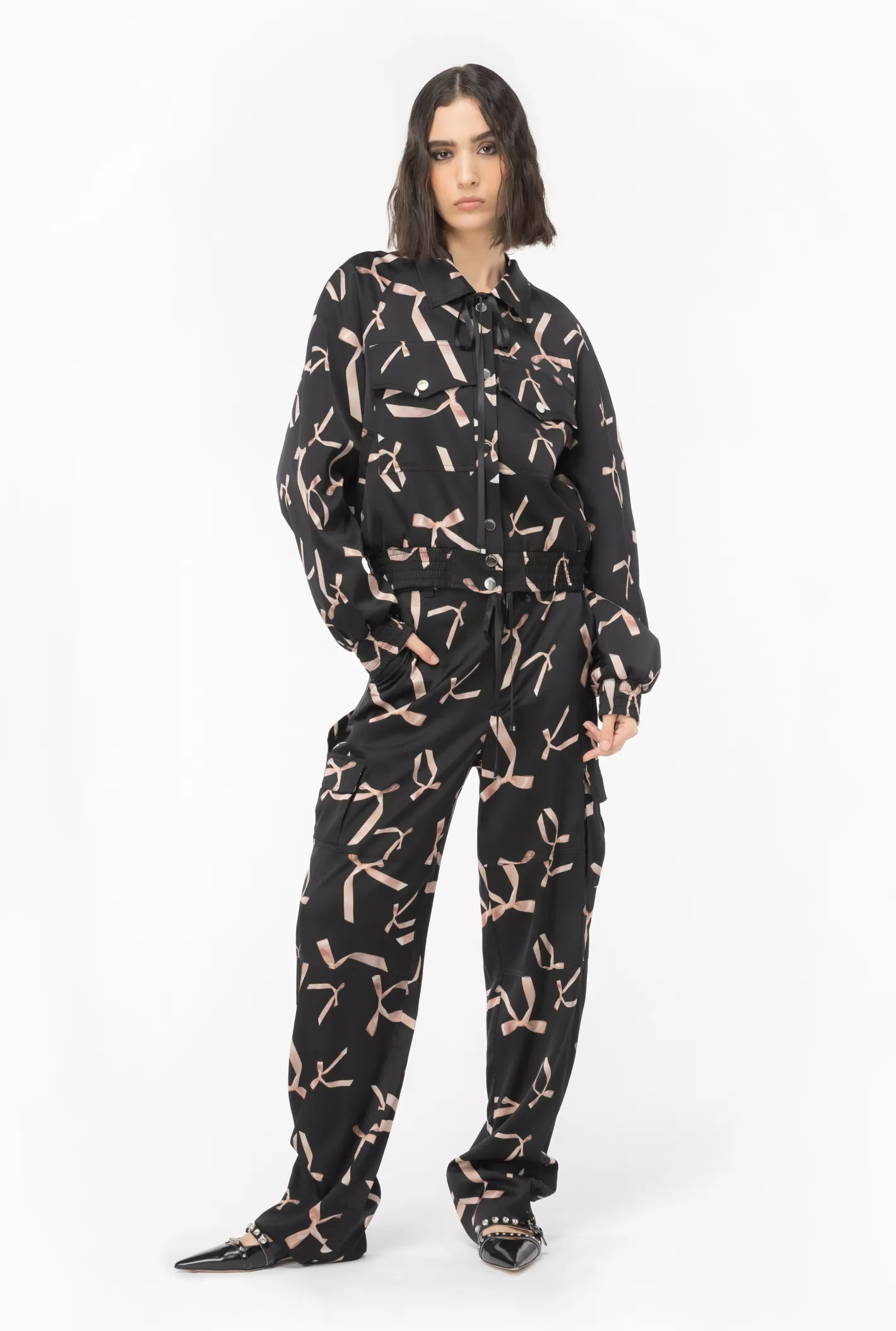 Pinko Bomber in satin stampa fiocchetti Reimagine BY Patrick McDowell NERO/ROSA Flash Sale